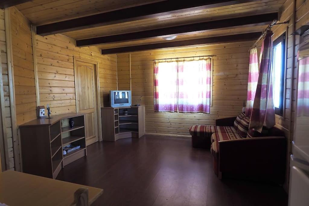 Вилла Cozy House With Private Pool Аренас Экстерьер фото