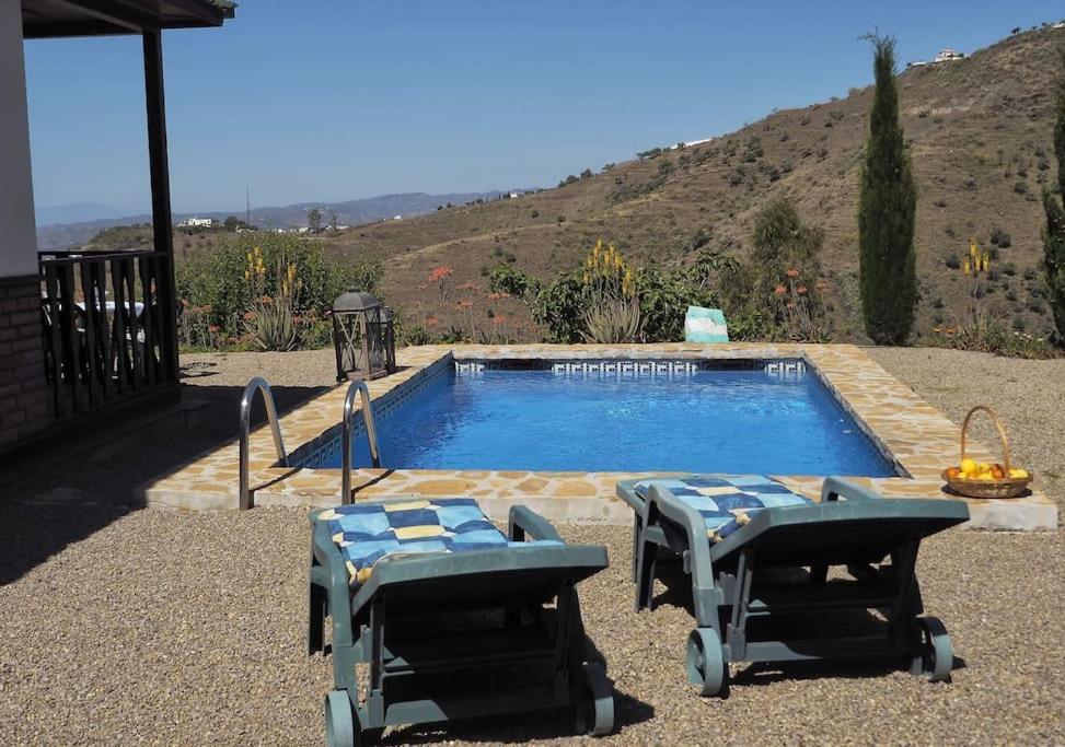 Вилла Cozy House With Private Pool Аренас Экстерьер фото